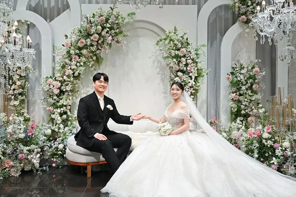 천안 티웨딩에서 촬영한 마리안웨딩 본식스냅 사진 1