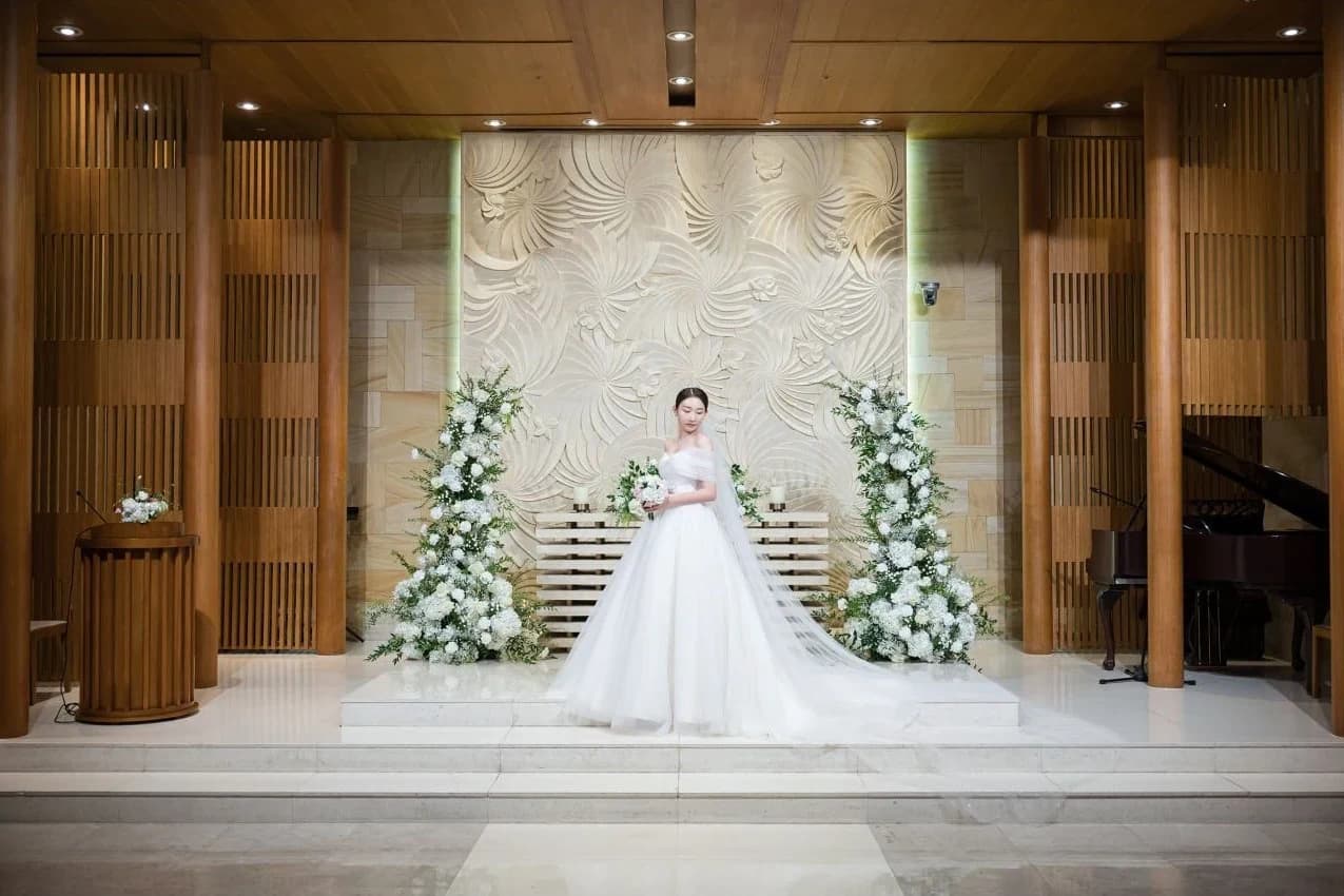 광화문 아펠가모에서 촬영한 마리안웨딩 본식스냅 사진 1