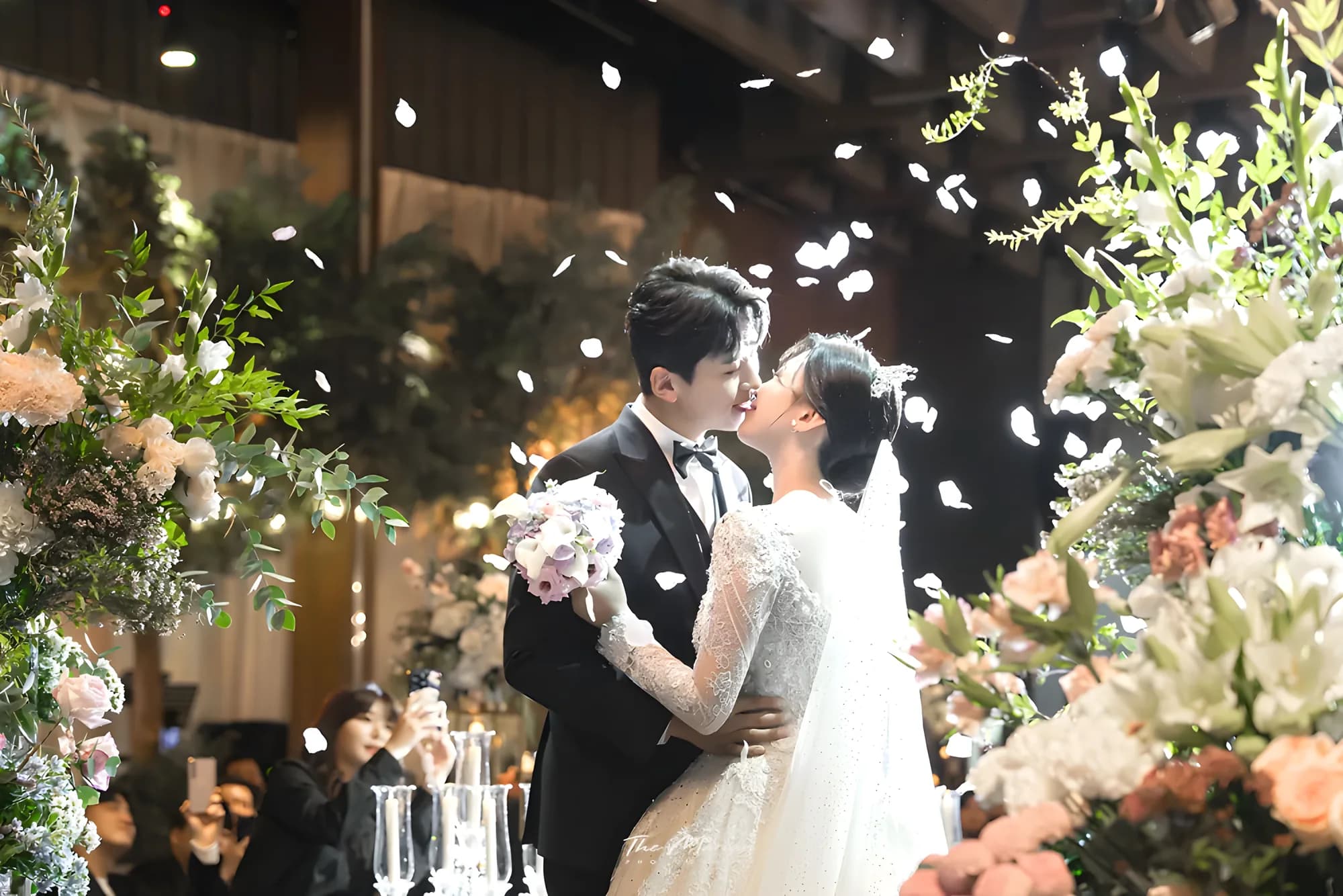 리버사이드호텔에서 촬영한 마리안웨딩 본식스냅 사진 1