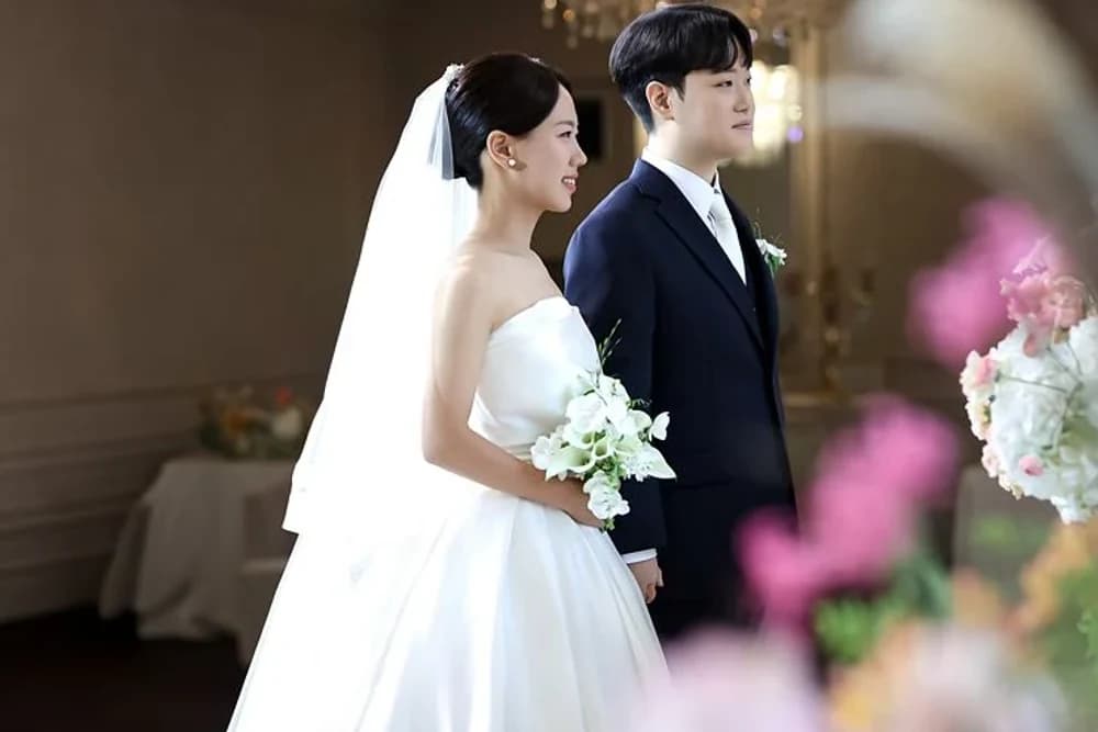 상록아트홀에서 촬영한 마리안웨딩 본식스냅 사진 1
