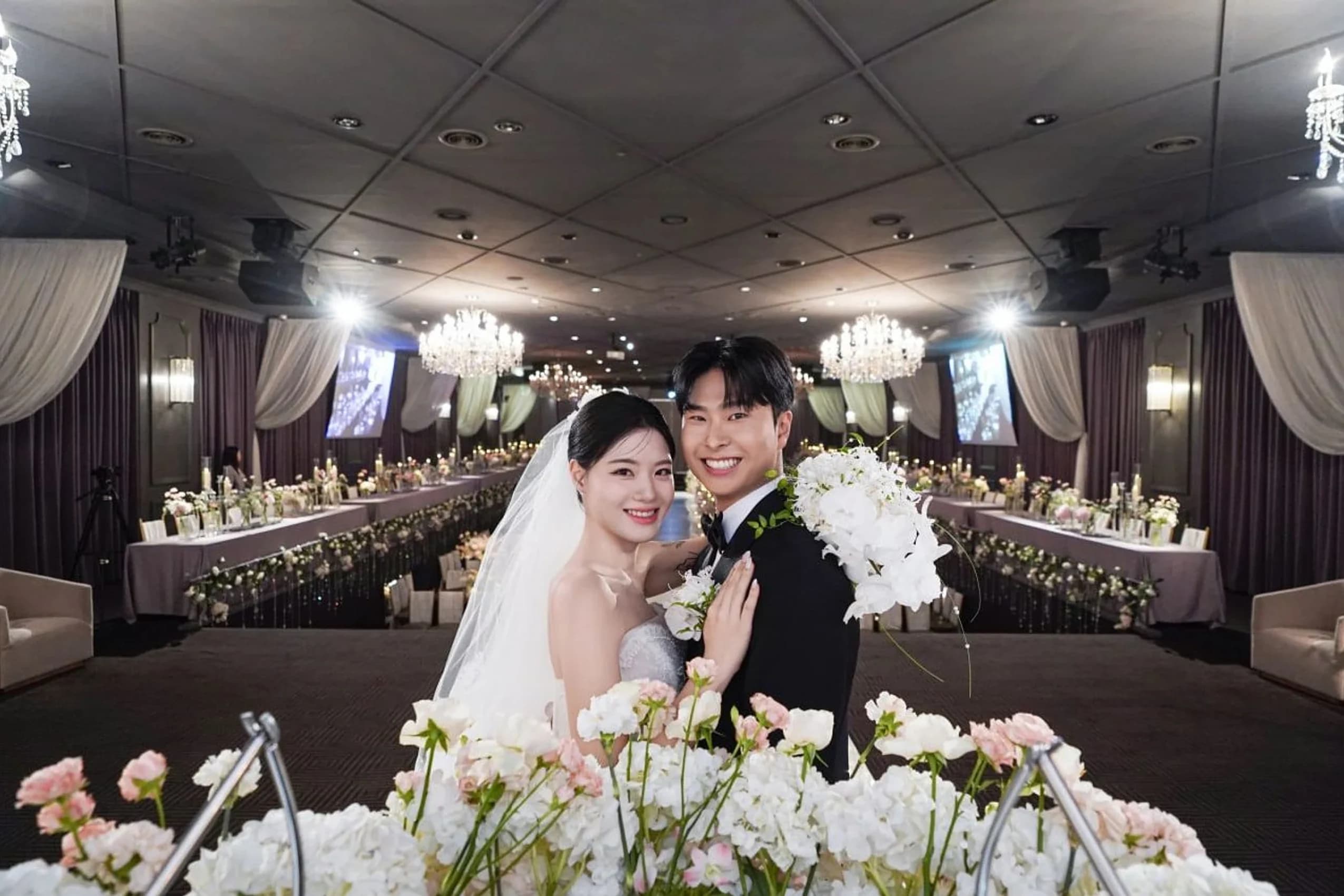 상록아트홀에서 촬영한 마리안웨딩 본식스냅 사진 1