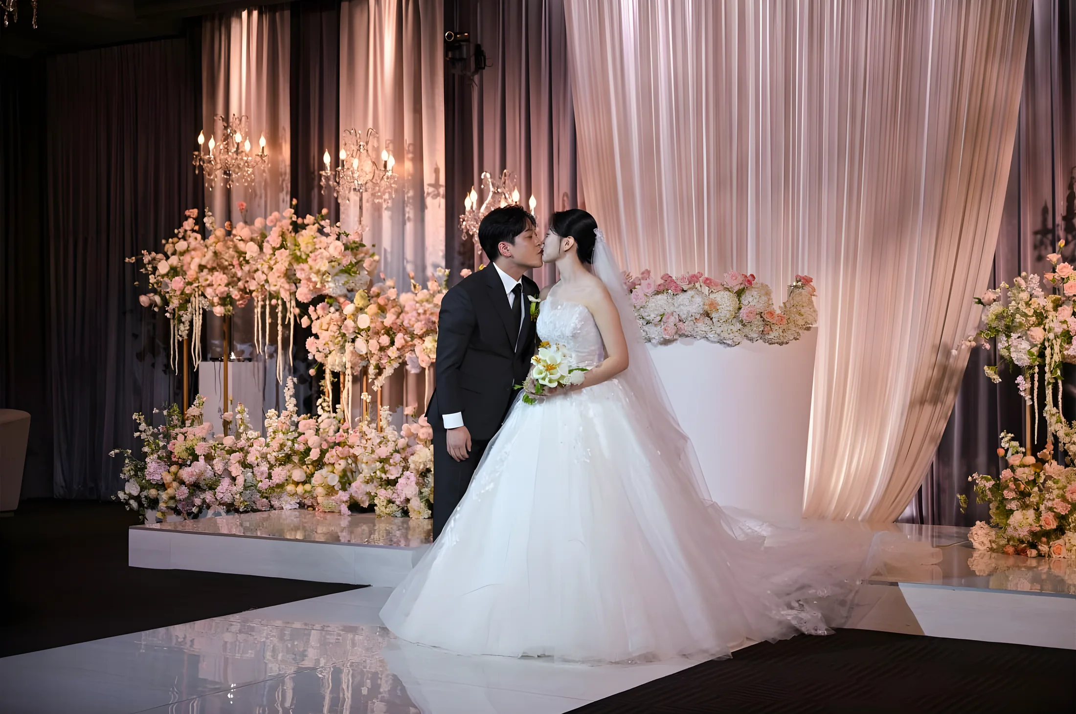상록아트홀에서 촬영한 마리안웨딩 본식스냅 사진 1
