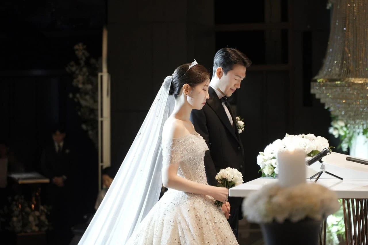 수원 WI웨딩에서 촬영한 마리안웨딩 본식스냅 사진 1