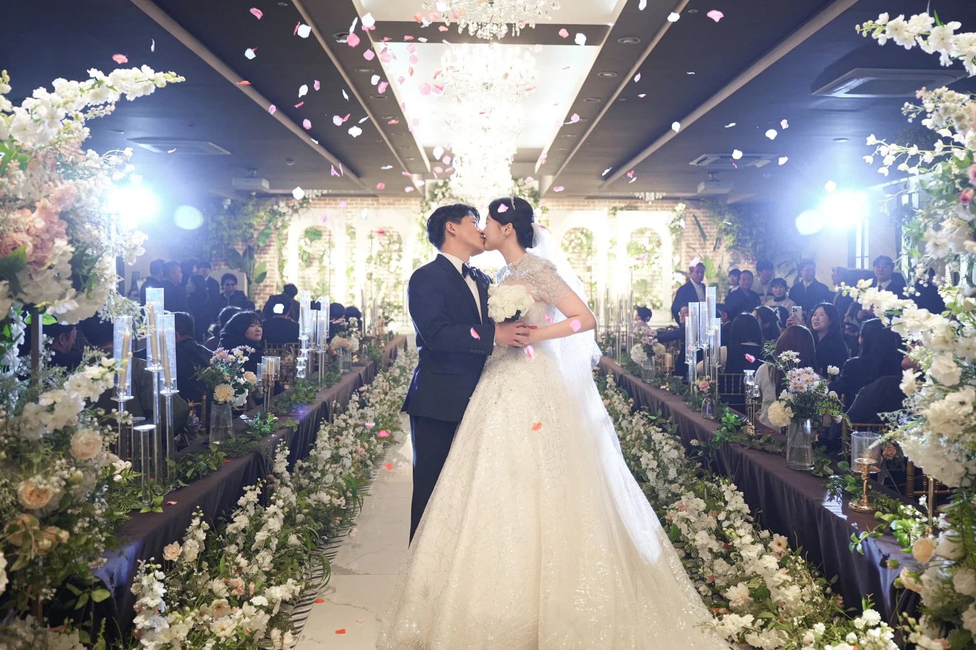 영등포 베뉴비안에서 촬영한 마리안웨딩 본식스냅 사진 1